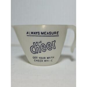Cheer - Vintage Laundry Detergent Measuring Cup White Plastic - Spout & Handle